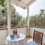 Mezoneta 3 * Nydri (Lefkada)