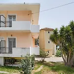 Mezoneta 3 Nydri (Lefkada)