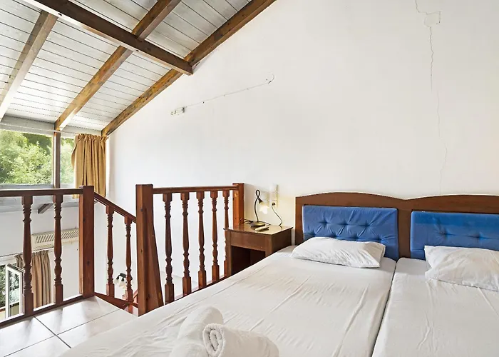 Mezoneta 3 Apartment Nydri (Lefkada)